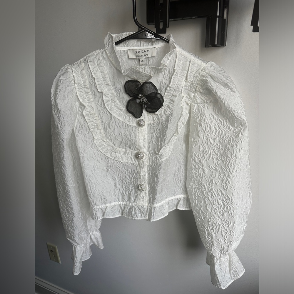 Sister Jane Puff sleeve blouse